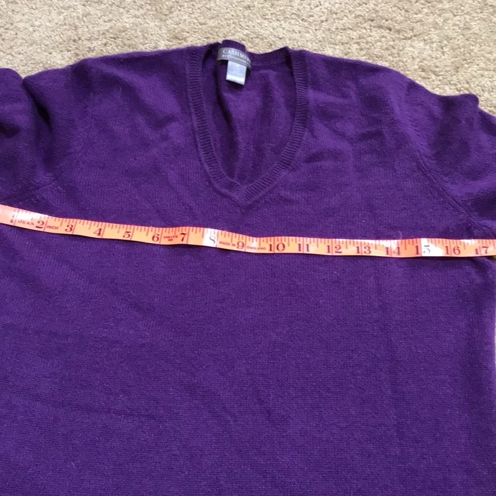 Charter club medium V neck cashmere sweater - Picture 7 of 8